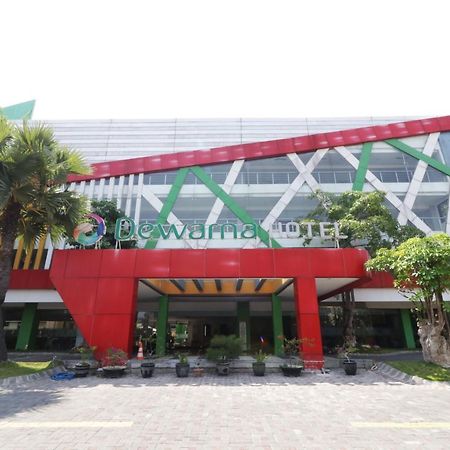 Dewarna Hotel Bojonegoro Exterior foto